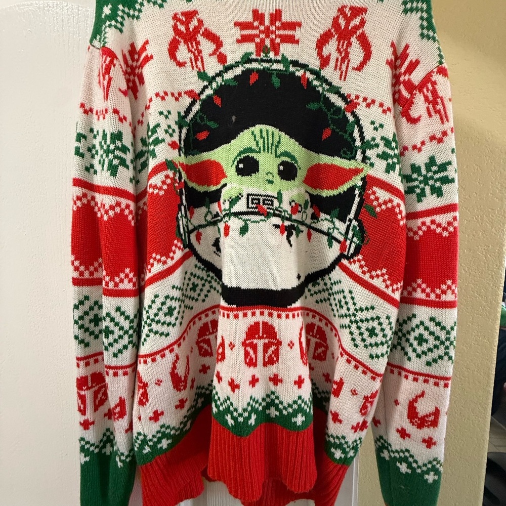 Star Wars Green and Red Crewneck Sweater